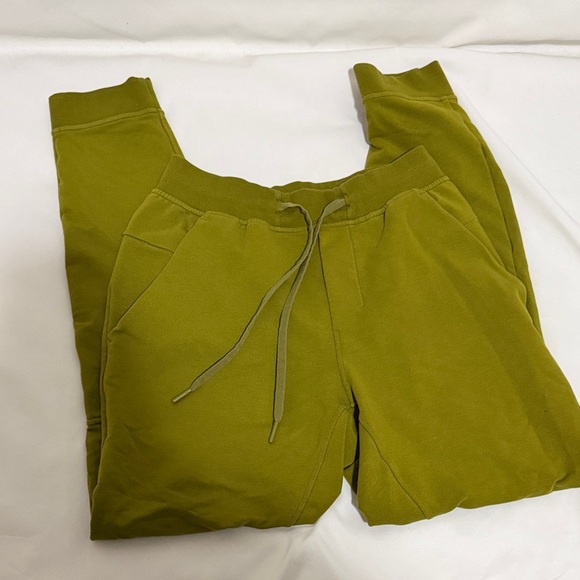 Lululemon Olive Green Jogger Pants - Picture 2 of 9